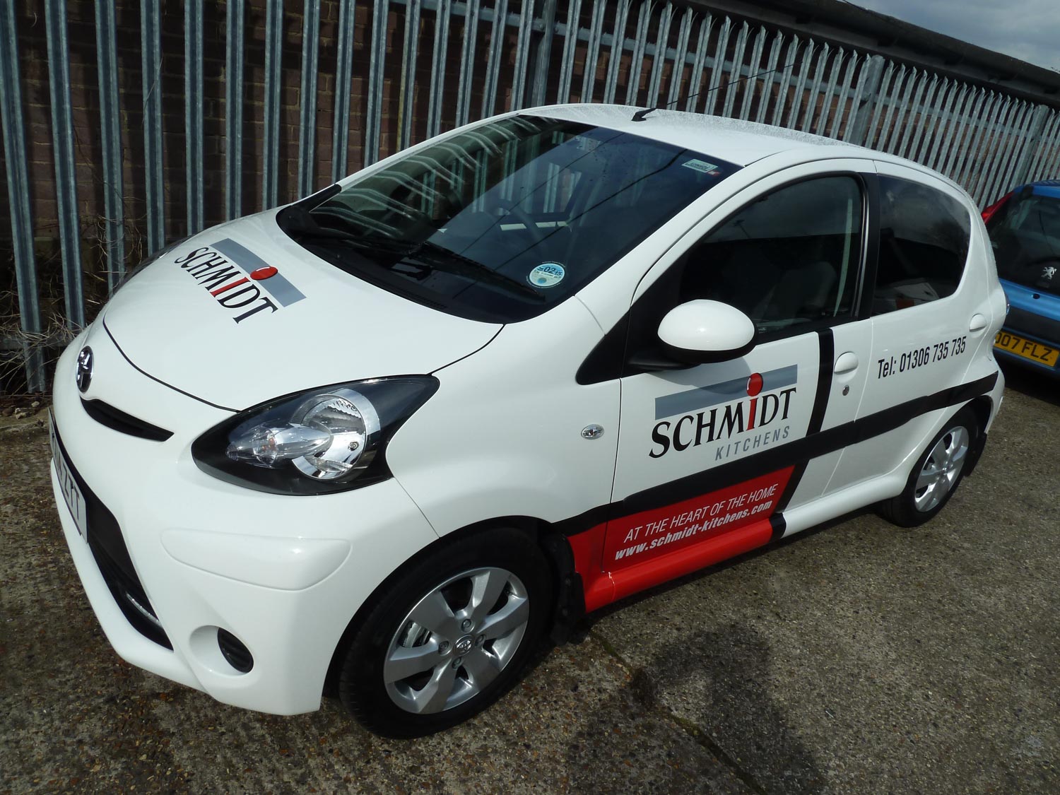 Cut Vinyl & Full Colour Car Graphics