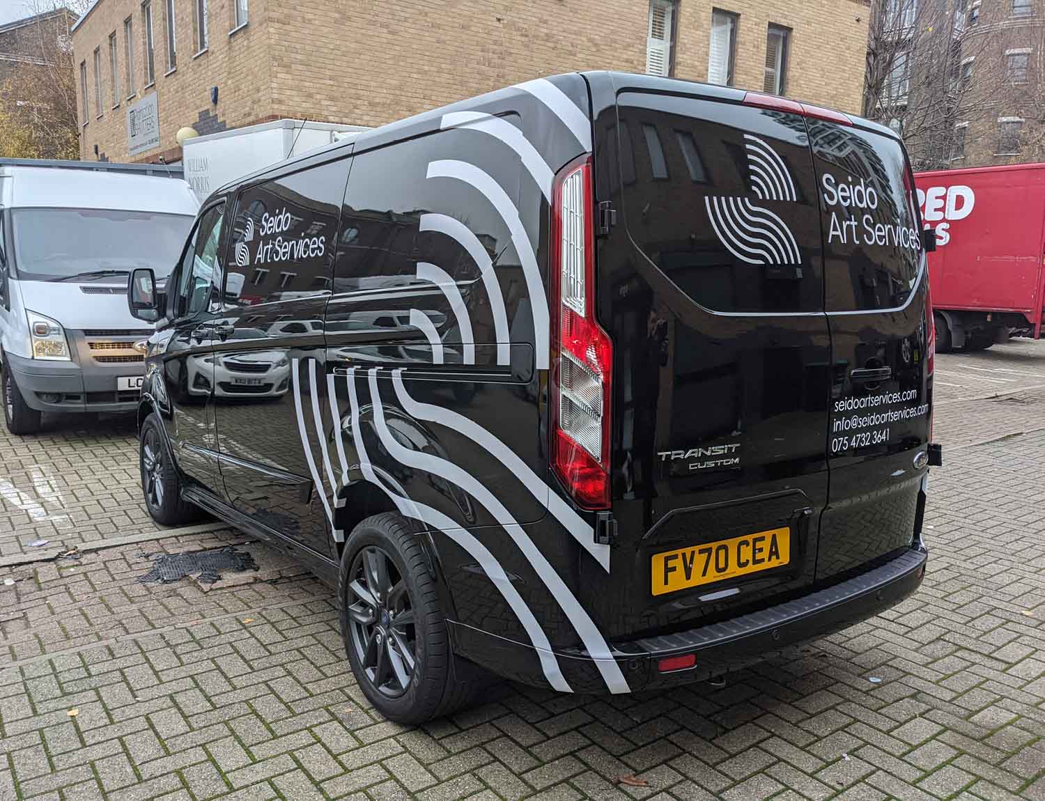 Cut Vinyl Car Graphics