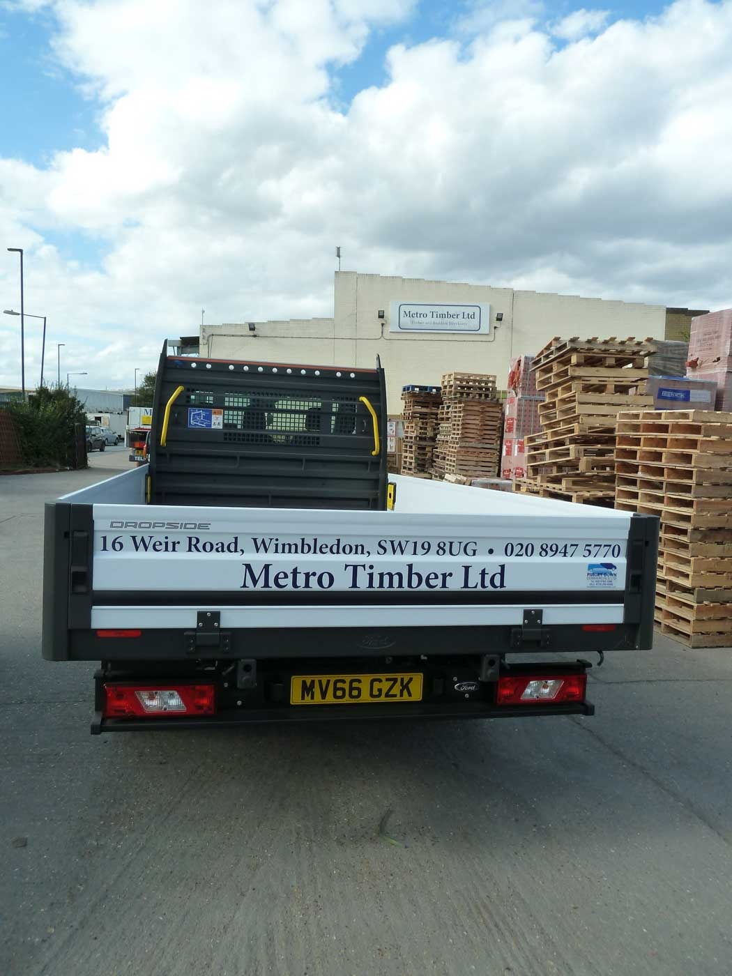 Flat Cut Vinyl Truck Graphics in London